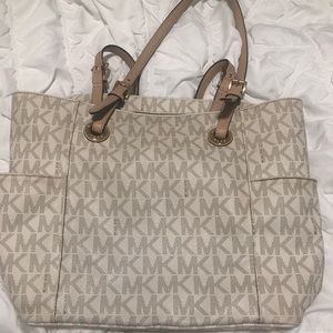 MICHAEL KORS PURSE